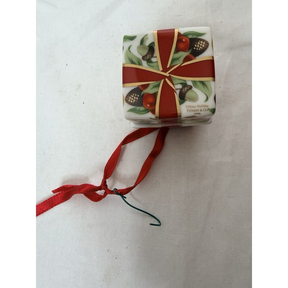 Tiffany Holiday Gift Box and Bow Christmas Holiday Ornament Bone China Porcelain - Picture 12 of 12